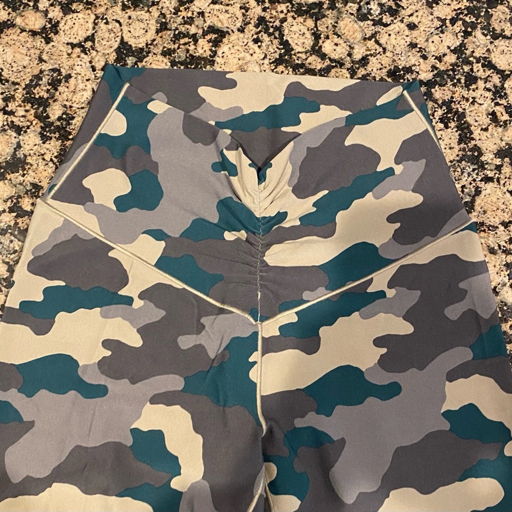 OFFLINE By Aerie Real Me High Waisted Crossover Flare Legging